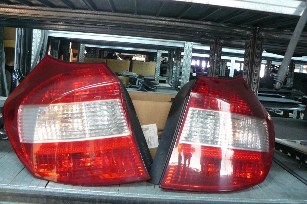 Feux arrières E87 E81 E60 E61 E90 lci F25 Z4 E71 F20 F30 F31, Autos : Pièces & Accessoires, Enlèvement ou Envoi, Utilisé, BMW