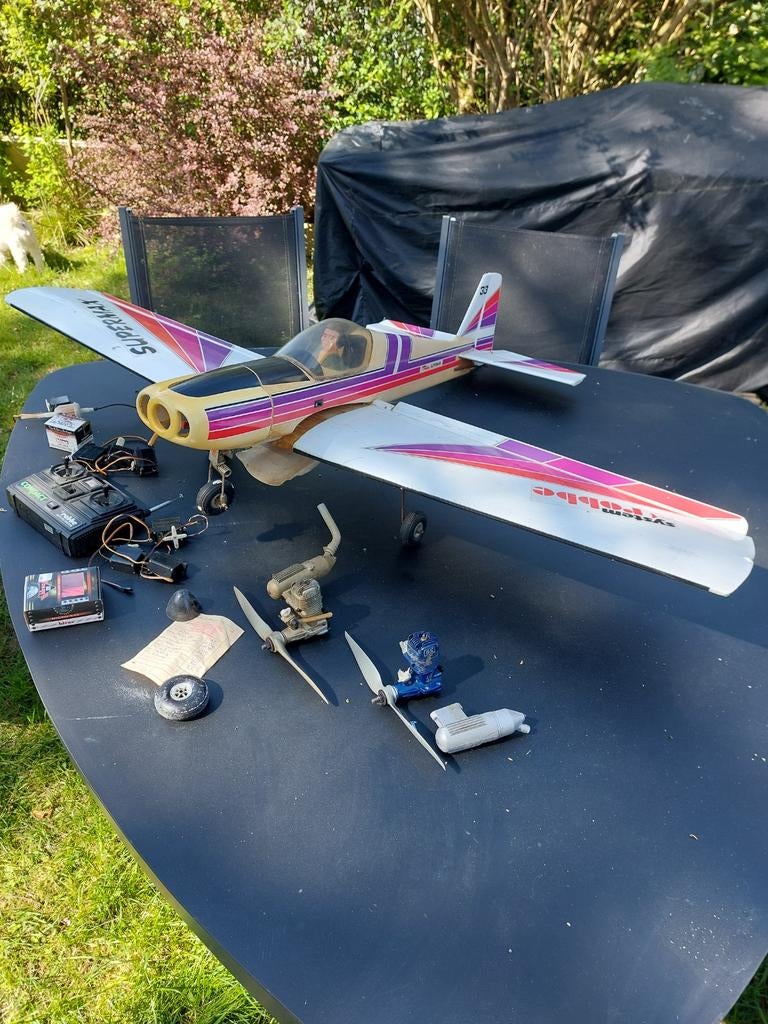 Avion télécommandé, Enlèvement ou Envoi