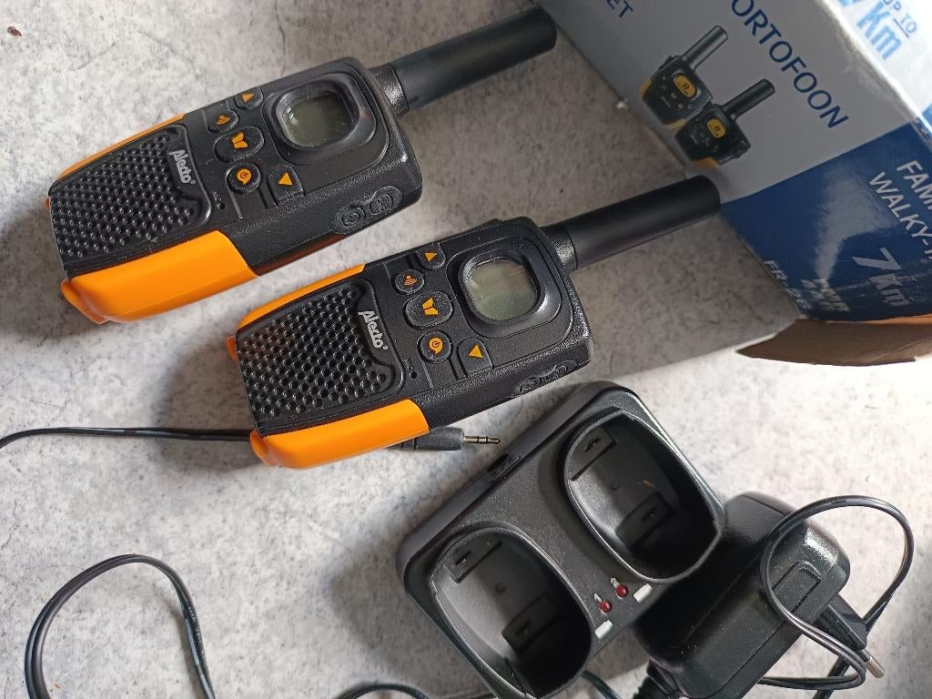 Walky talky, Telecommunicatie, Portofoons en Walkie-talkies, Ophalen, Zo goed als nieuw, 5 tot 15 km, Portofoon of Walkie-talkie