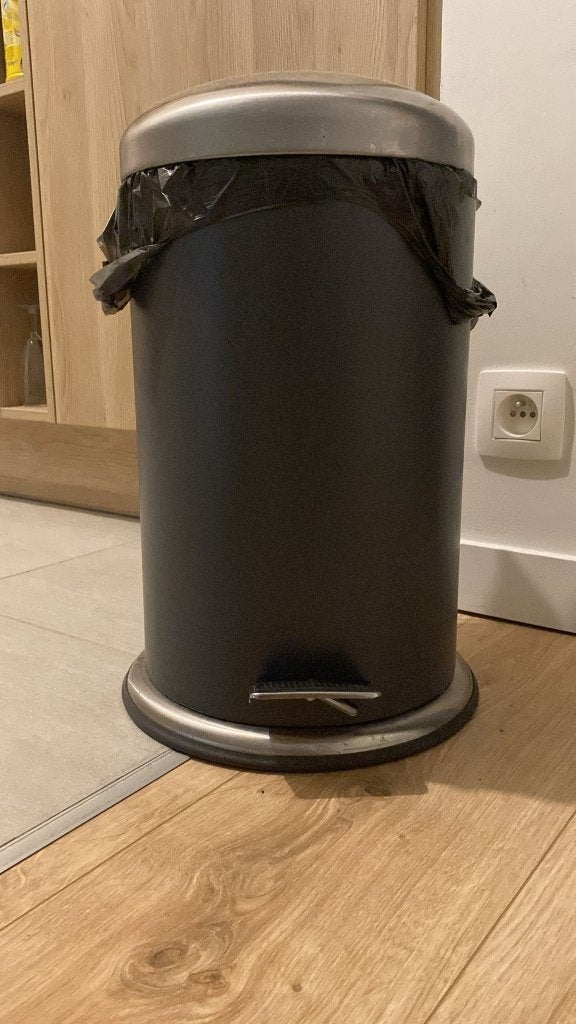 Poubelles, 10 à 20 litres, Enlèvement, Utilisé, À pédale