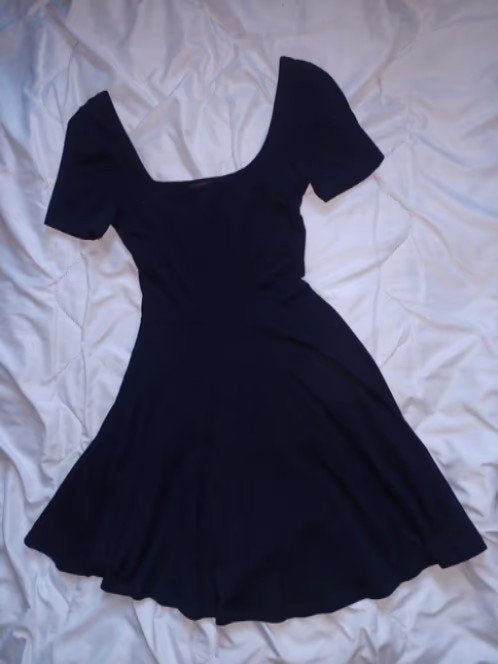 jennyfer, une robe d'été noire pour la fille 14 ans, Kinderen en Baby's, Kinderkleding | Maat 164, Ophalen of Verzenden, Meisje