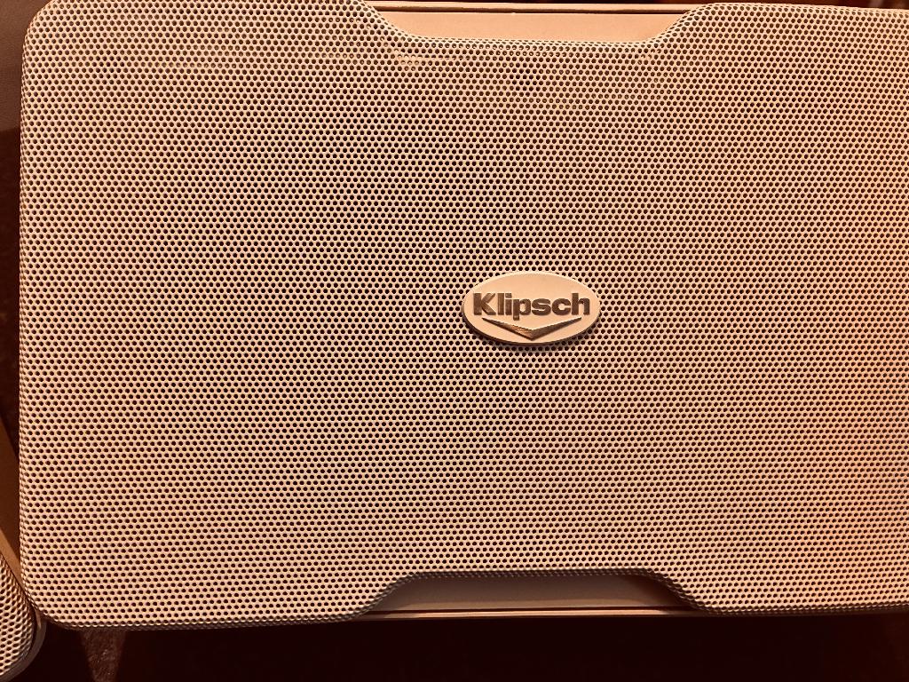 Klipsch buitenluidsprekers wit 2 stuks, TV, Hi-fi & Vidéo, Enceintes, Enlèvement ou Envoi, Comme neuf, 60 à 120 watts, Autres marques
