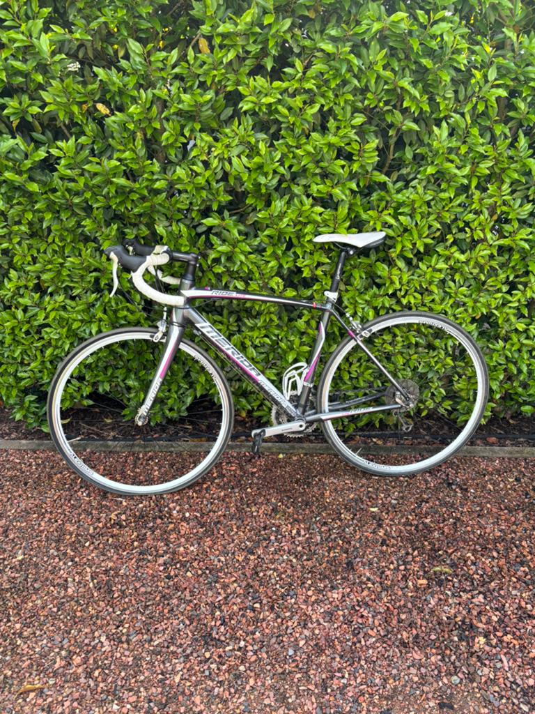 Dameskoersfiets, Ophalen, Zo goed als nieuw