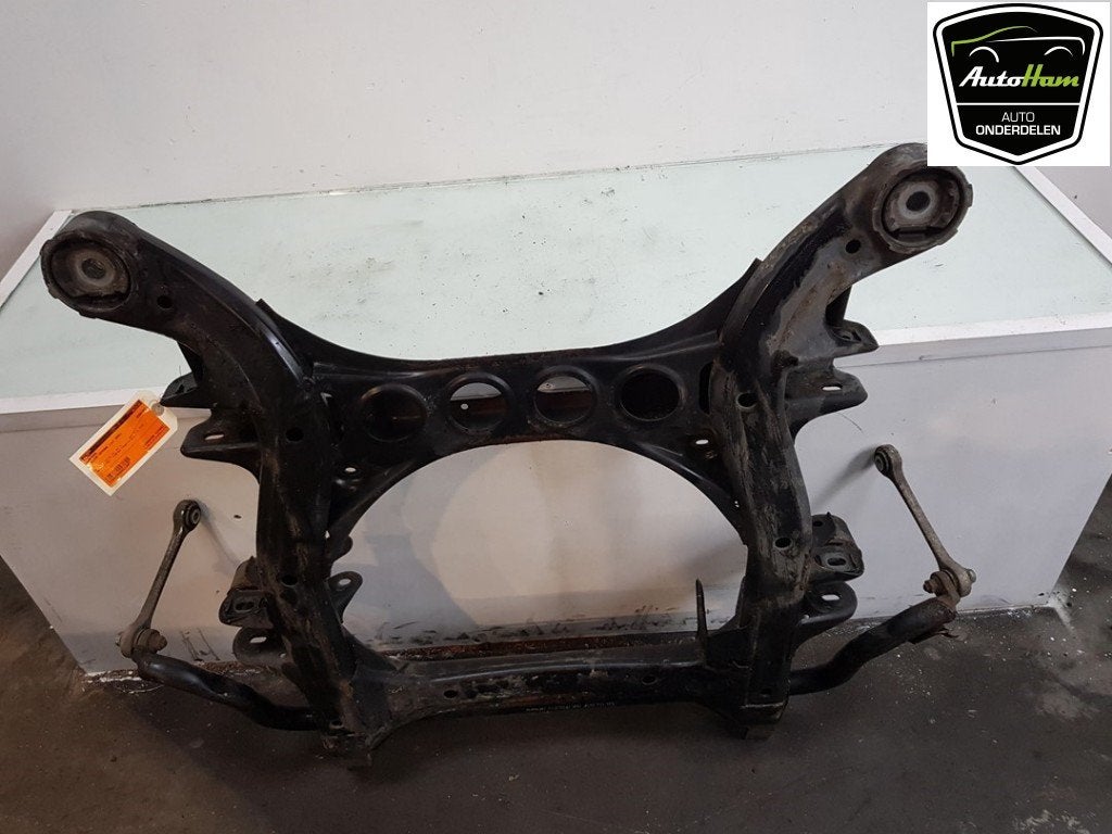 BERCEAU MOTEUR Porsche Cayenne (9PA) (01-2002/09-2010), Utilisé, Porsche