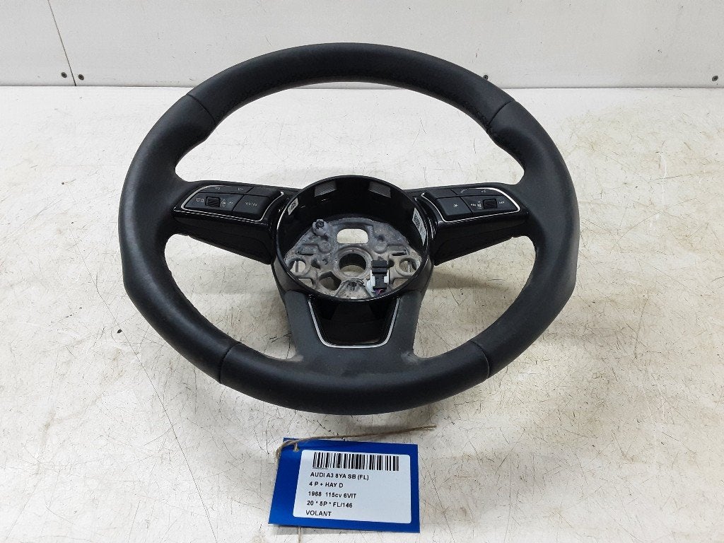 VOLANT DIRECTION Audi A3 Sportback (8YA) (01-2019/-), Autos : Pièces & Accessoires, Utilisé, Audi