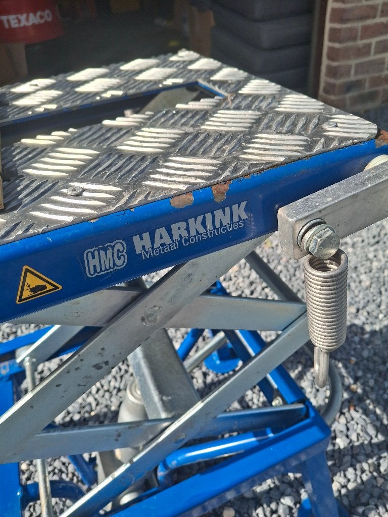 Motolift harkink, Motoren, Ophalen
