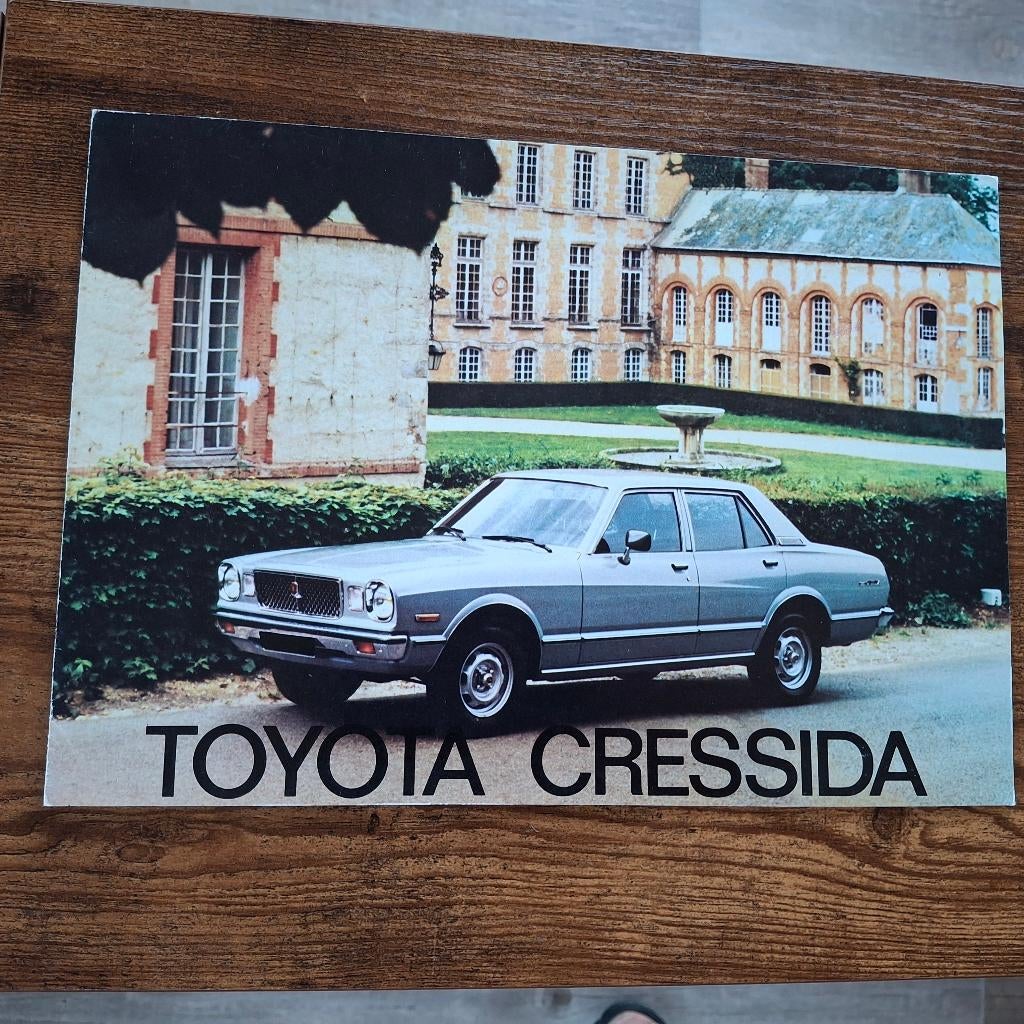 TOYOTA  CRESSIDA, Boeken, Ophalen of Verzenden, Nieuw, Toyota