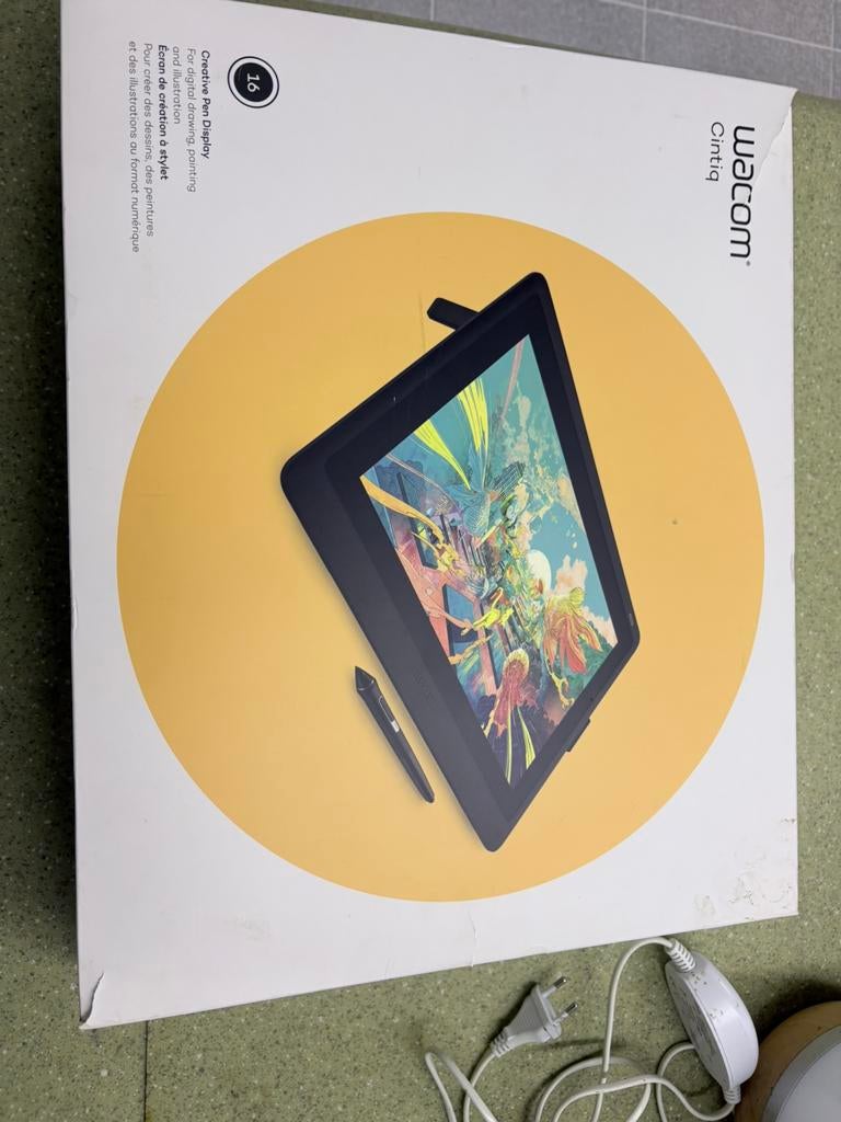 Tekentablet Wacom Cintiq 16, Informatique & Logiciels, Tablettes graphiques, Comme neuf, Enlèvement ou Envoi