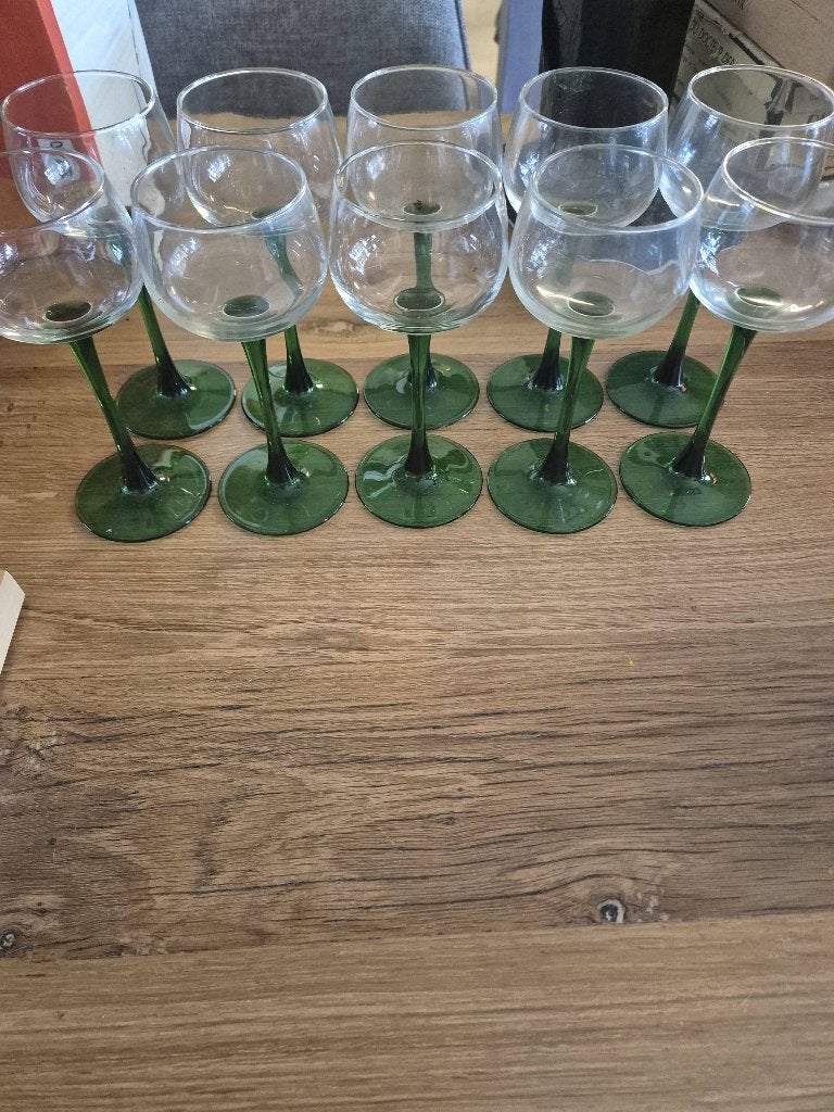 10 Elzas wijnglazen, Collections, Verres & Petits Verres, Enlèvement, Utilisé, Autres types