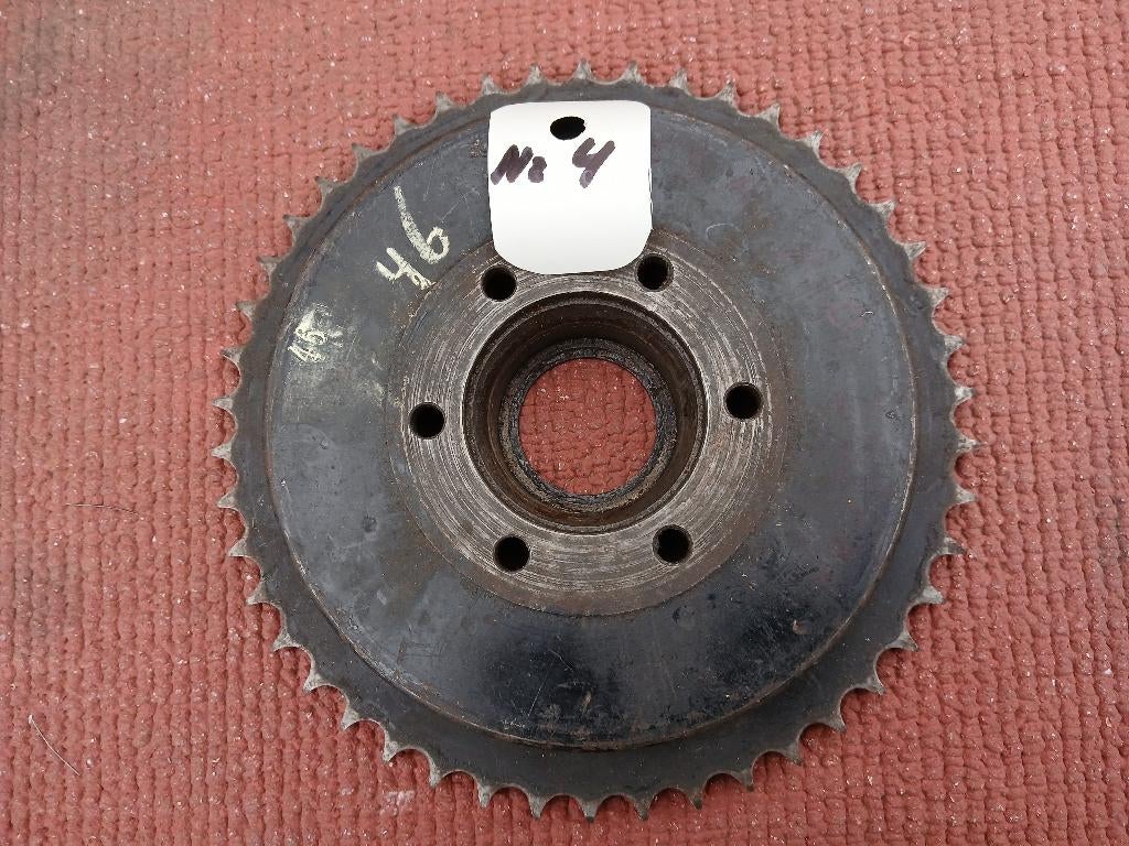 Numéro 4. Pignon arrière pour un BSA A10, Motos, Enlèvement ou Envoi, Neuf