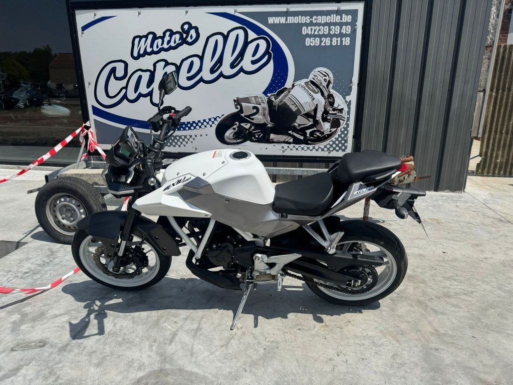 Hyosung	GD250 Exiv, Motoren, 250 cc, Bedrijf, 12 t/m 35 kW