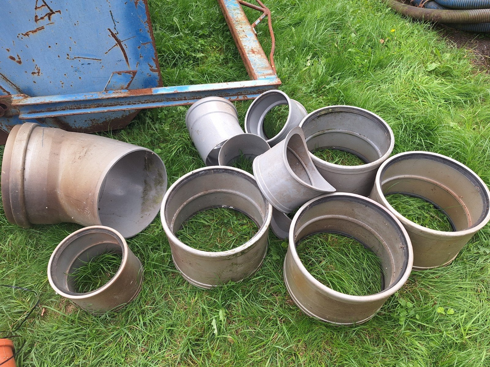 PVC 315 en 200 mm hulpstukken, Doe-het-zelf en Bouw, Ophalen, PVC