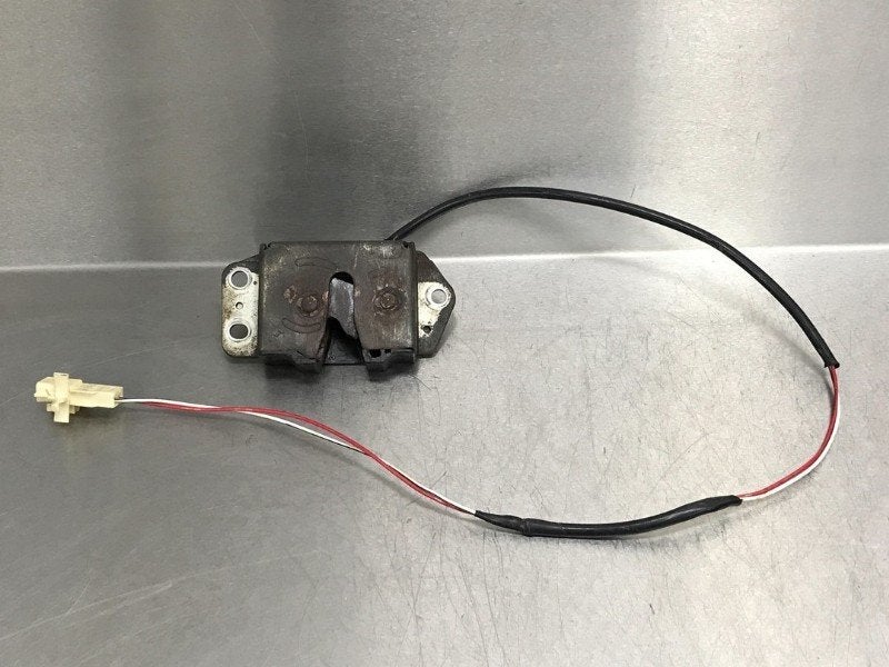 SERRURE CAPOT Toyota HiAce II (01-1989/12-2012), Autos : Pièces & Accessoires, Utilisé, Toyota