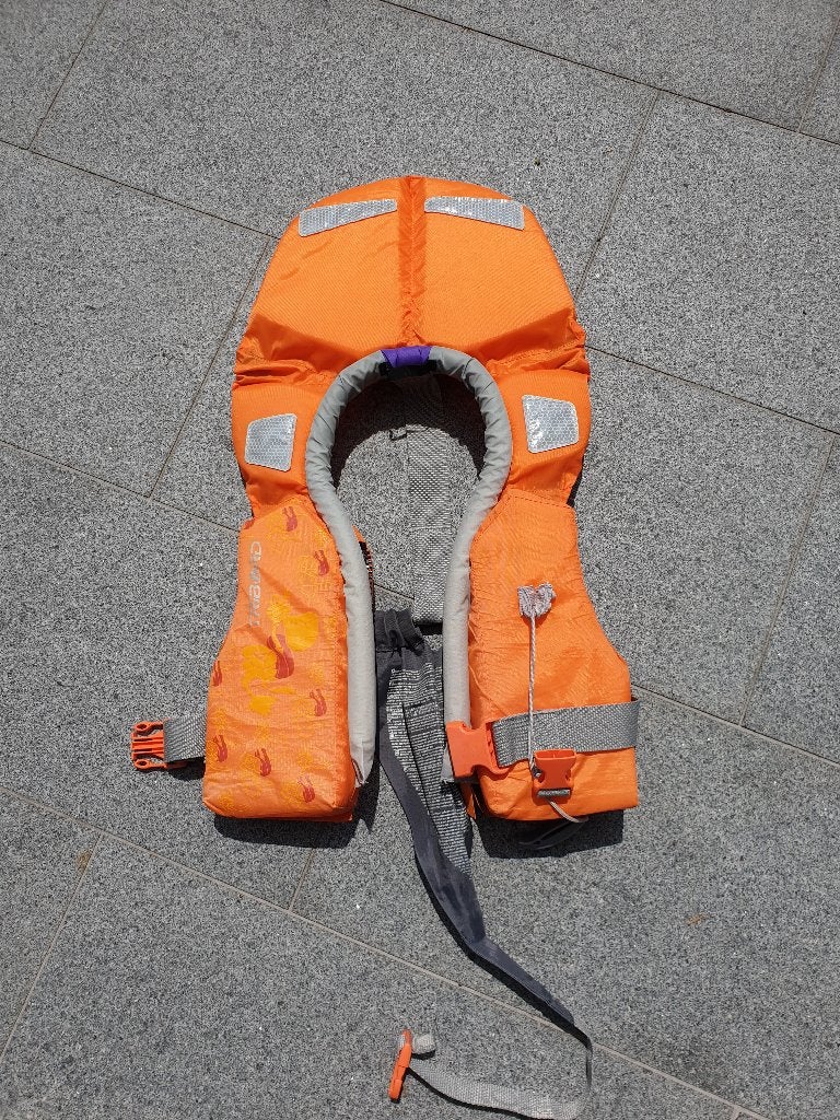Tribord reddingsvest kind 10-20 kg, Sports nautiques & Bateaux, Vêtements nautiques, Tribord, Enlèvement, Utilisé, Enfant