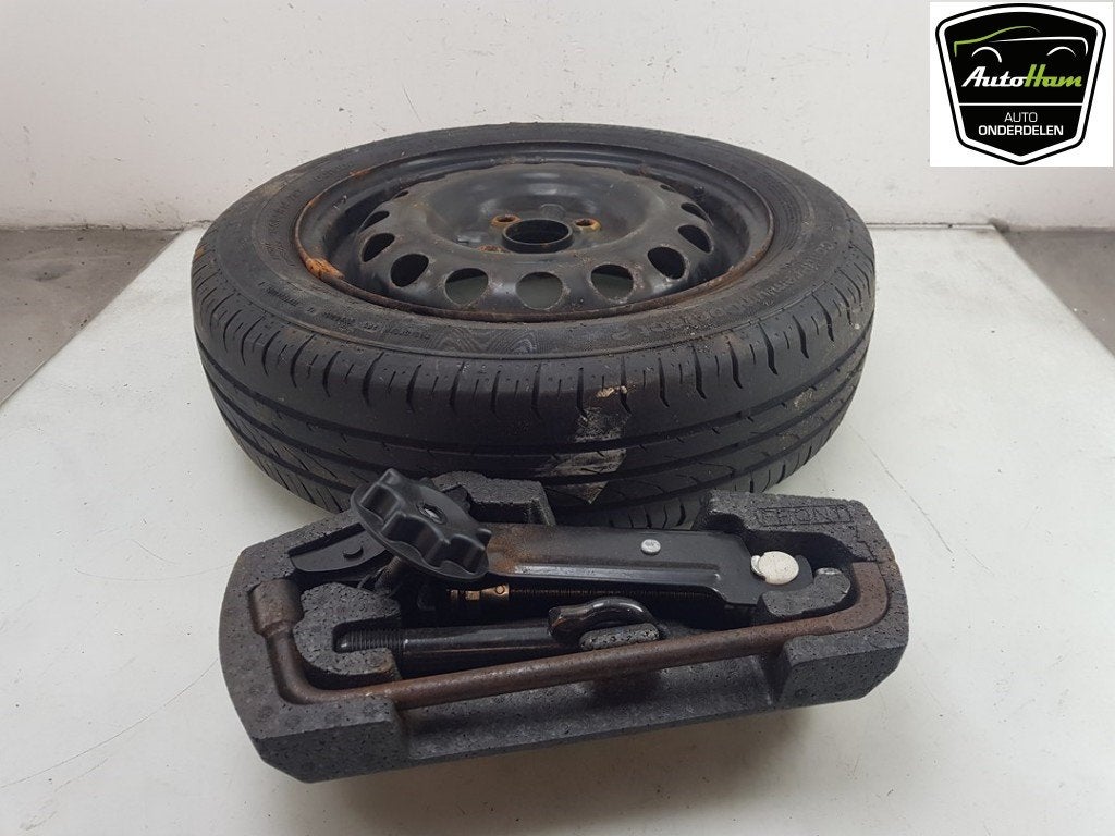 DIVERS Krikset + reservewiel Peugeot 107 (|672595|), Dhr. J. Ham, Administratie@autoham.nl, Utilisé, Peugeot