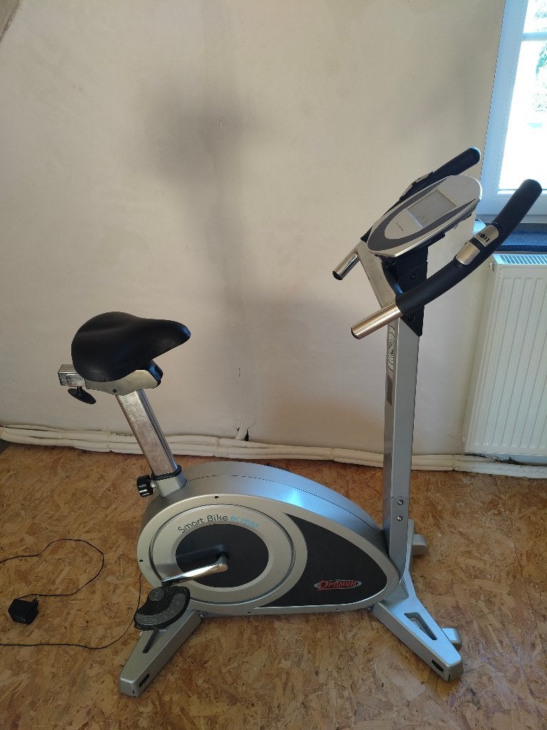 Optimum Smart Bike BC 7200 hometrainer – goed onderhouden, Sports & Fitness, Appareils de fitness, Comme neuf, Vélo d'appartement