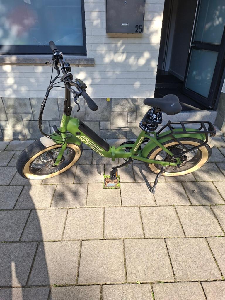 Vélo électrique pliable, fatbike de la marque Adriatica, Enlèvement