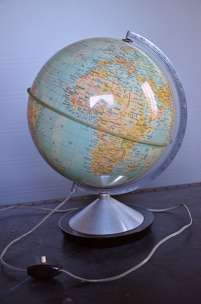 Vintage wereldbol Novara Italy 1966, Enlèvement ou Envoi, Lumineux, Utilisé, 26 cm