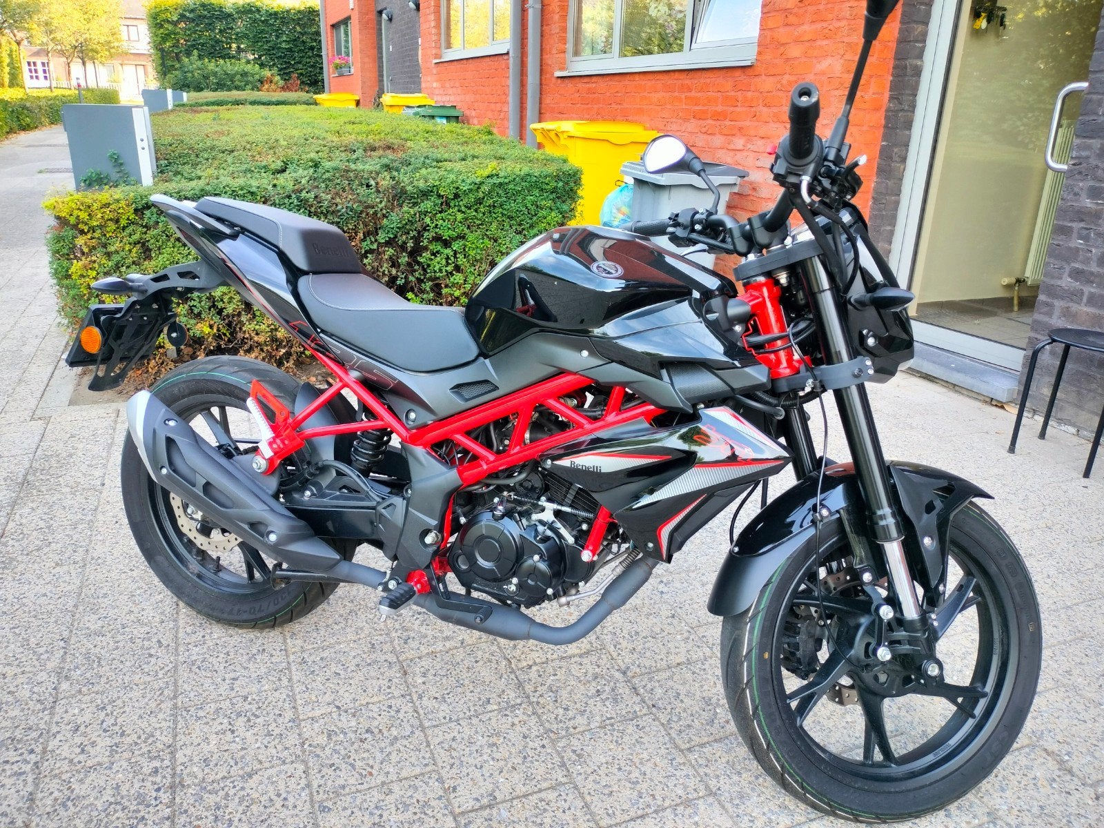 125cc Benelie zo goed als nieuw, Vélos & Vélomoteurs, Cyclomoteurs | Derbi, 125 cm³, 5 vitesses, Comme neuf, Enlèvement