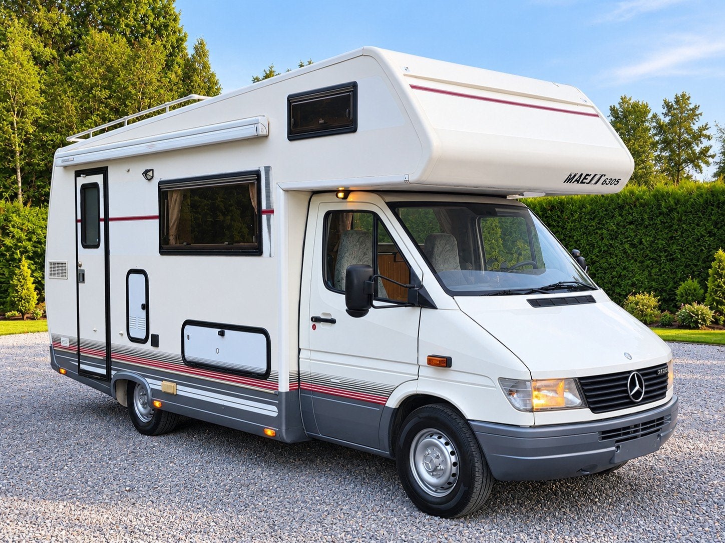 Mercedes Sprinter 312 Camper 1996 | 204.500 km | Zeer Net, Chemisch toilet, Buscamper of Camperbus, Fietsendrager, Bedrijf