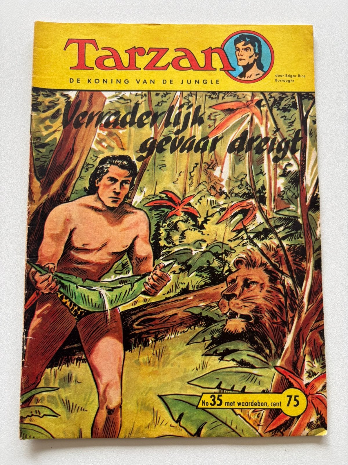 Tarzan strip nr 35 Verraderlijk gevaar dreigt. In zwart wit, Eén comic, Ophalen, Gelezen