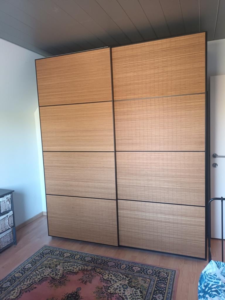 Armoire Pax Ikea avec porte coulissante en rotin complète et, Maison & Meubles, 200 cm ou plus, Enlèvement, Utilisé, 200 cm ou plus