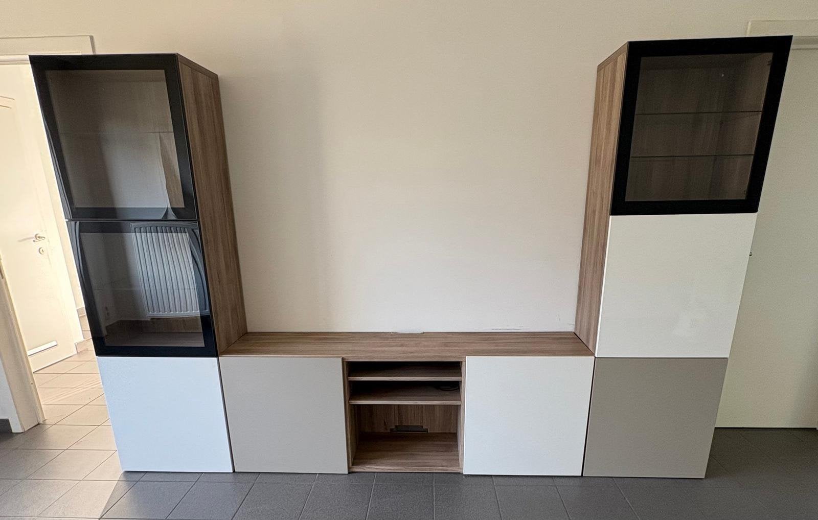 MODERN WANDMEUBEL, Enlèvement, Comme neuf