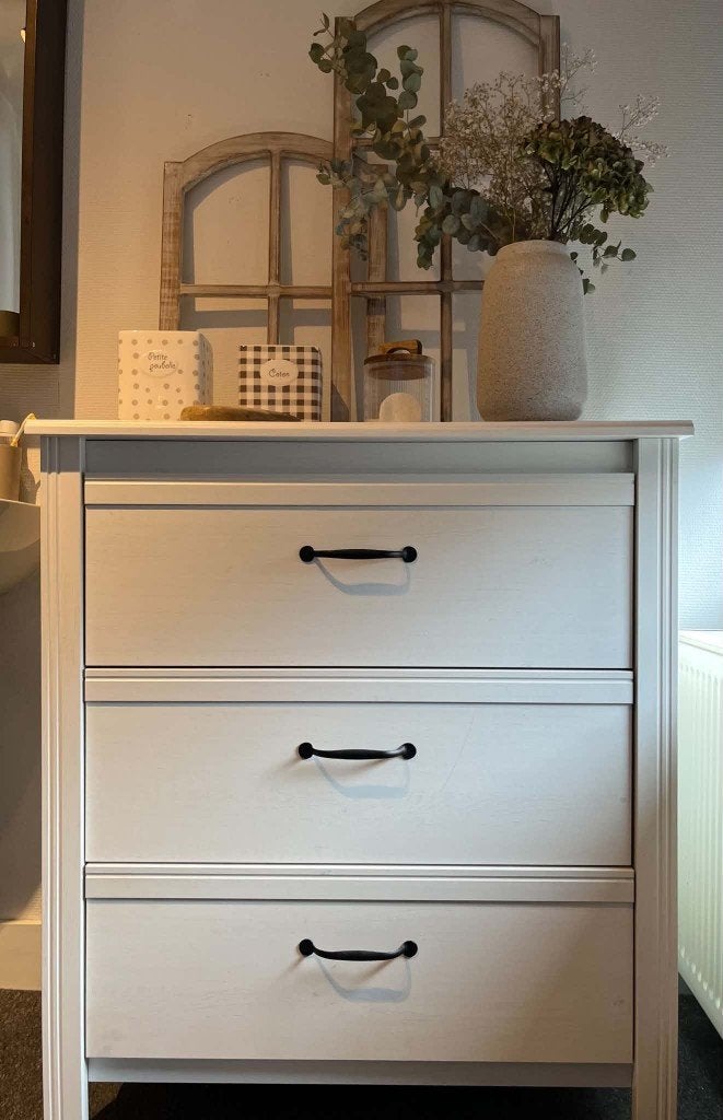 Commode blanche 3 tiroirs ikea, Maison & Meubles, 3 ou 4 tiroirs, Enlèvement, Utilisé, Autres essences de bois