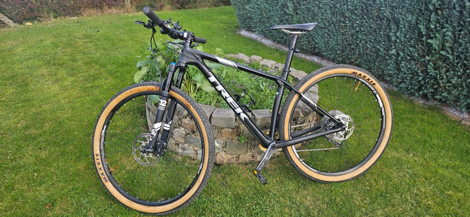 MOUNTAINBIKE TREK-PROCALIBER 9.6 CARBON* FOX VOORVORK 32*M/L, Fietsen en Brommers, Ophalen, Trek