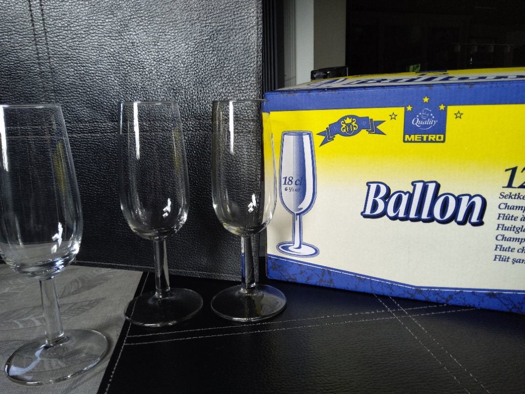 Klein lot champagneglazen, Ophalen, Zo goed als nieuw, Overige typen