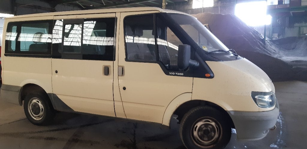 MINIBUS FORD TRANSIT 9 PLACES À 96000KM ! ! ! 2,0 GAZOLE, Autos, Achat, Diesel, Particulier, Ford