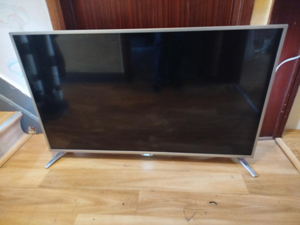 PHILIPS SMART 4K UHD LED AMBILIGHT TV 49INCH, Ophalen, Philips, LED, 50 Hz
