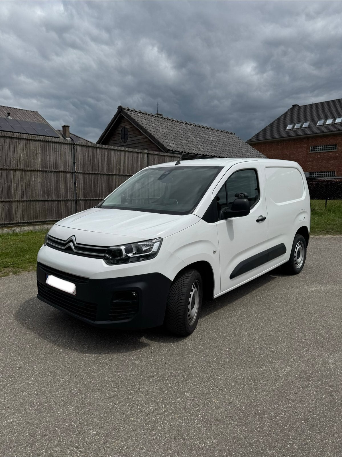 Citroen Berlingo 2021 weinig km, 75 kW, Achat, Euro 6, Noir