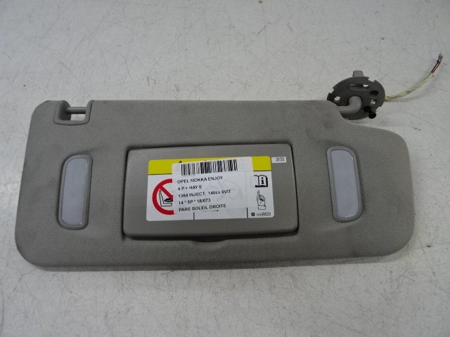 ZONNEKLEP RECHTS Opel Mokka / Mokka X (01-2012/12-2019), Gebruikt, Opel, Opel Automobile GmbH, Kontakt-opel@opel.com