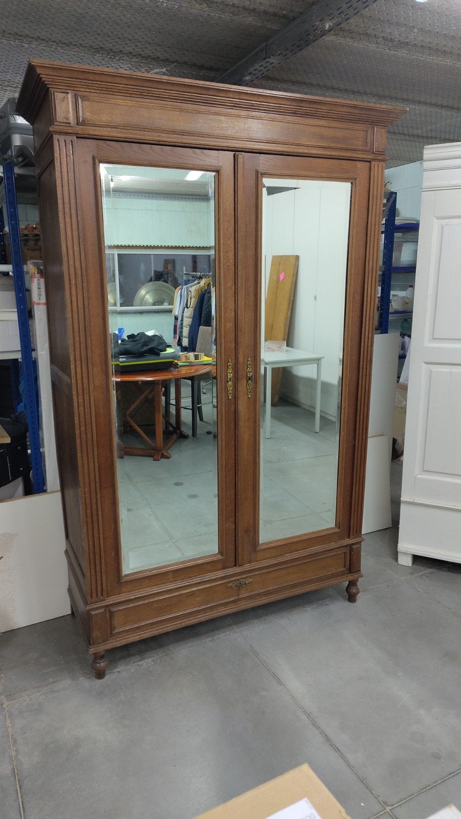 armoire à miroir en bois de chêne antique, Antiquités & Art, Enlèvement