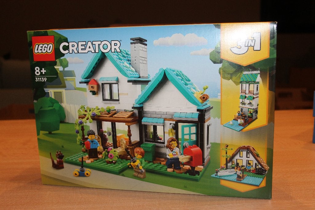 LEGO Creator 3-en-1 31139 Cozy House, Neuf, Enlèvement ou Envoi, Lego, Ensemble complet