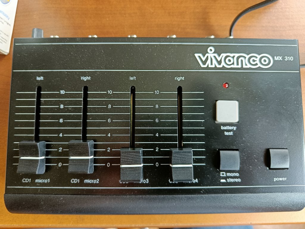 Pupitre de mixage, Musique & Instruments, Enlèvement