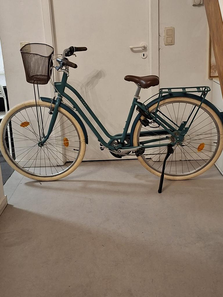 Elops damesfiets met mandje frame; 46cm, Ophalen, Zo goed als nieuw