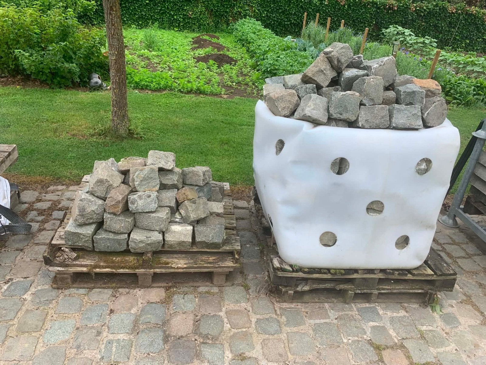 Lot kasseien, Ophalen