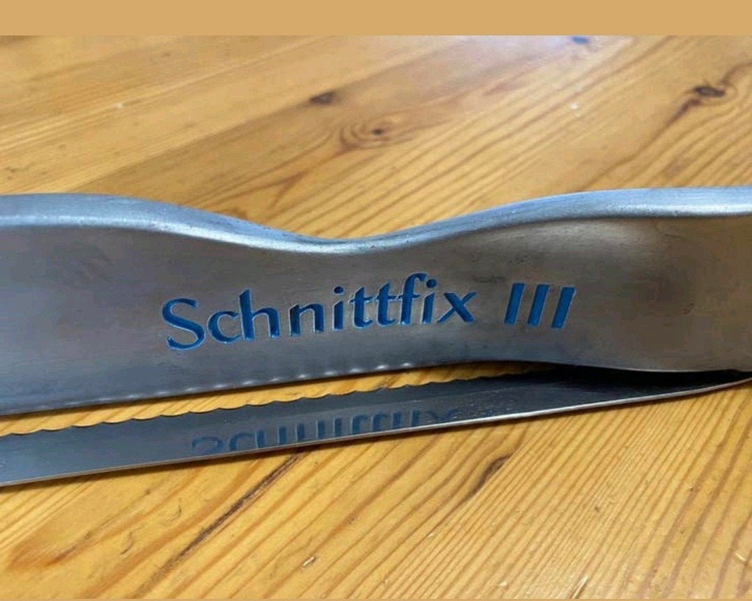 Broodmes schnittfix  3, Huis en Inrichting, Ophalen