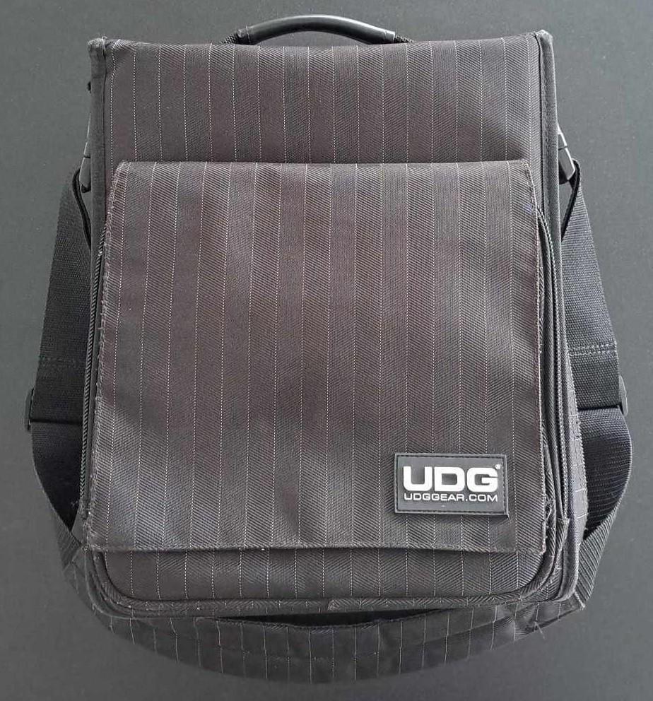 UDG DJ zak voor cd's, Enlèvement ou Envoi, Utilisé