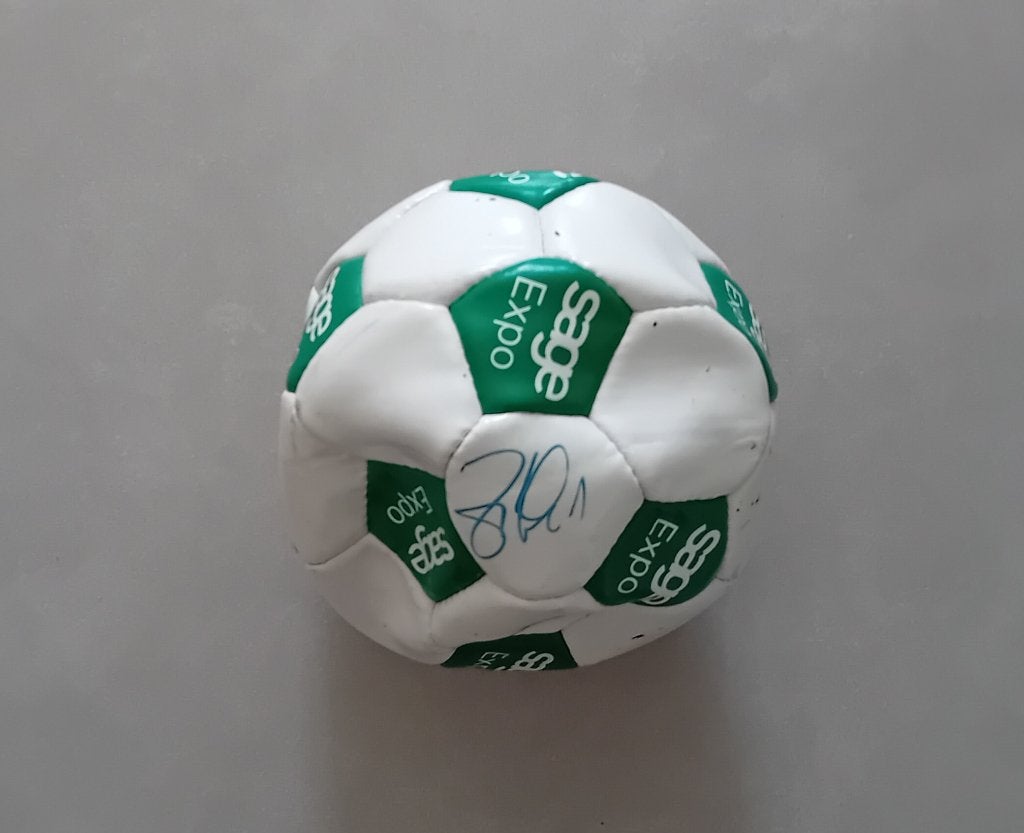 Ballon de foot signé par Mbo Mpenza, Enlèvement ou Envoi, Utilisé, Autres types