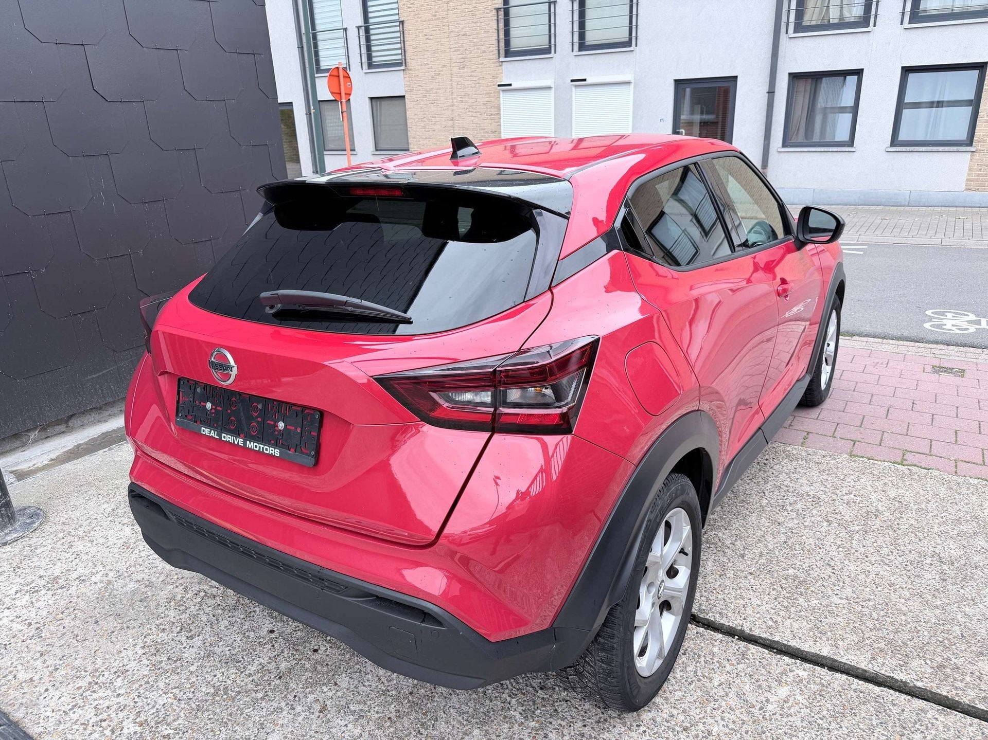 Nissan Juke 1.0 EDITION CONNECT | CARPLAY | AIRCO | CRUISE, Autos, Rouge, Achat, Euro 6, Entreprise