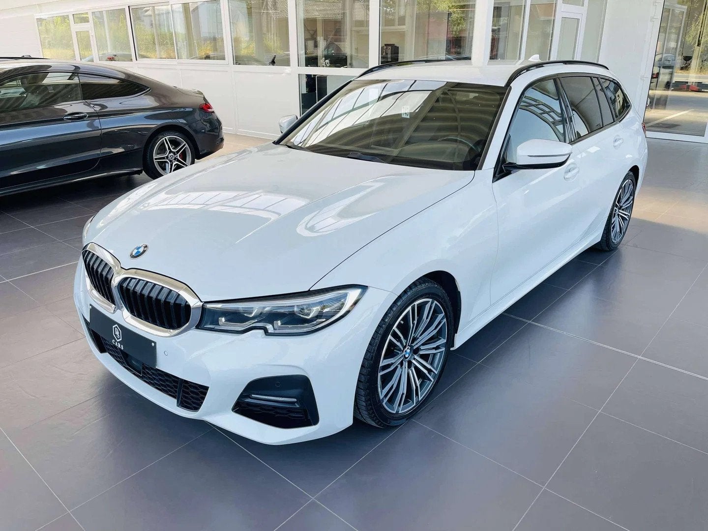 BMW 3 Serie 318 dA * GARANTIE + PACK M + LED + GPS PRO + CUI, Auto's, BMW, Wit, Bedrijf, 5 deurs, 150 pk
