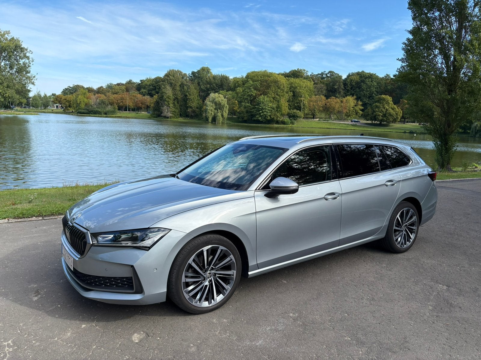 Škoda Superb Combi L&K 2.0 TDI DSG 150 – Full Options – 2024, Enlèvement