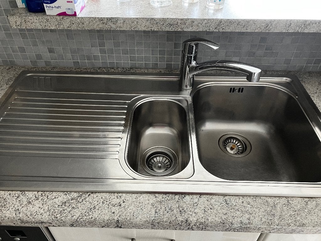 Spoelbak en kraan, Huis en Inrichting, Ophalen, Gebruikt, 100 tot 150 cm, Grijs
