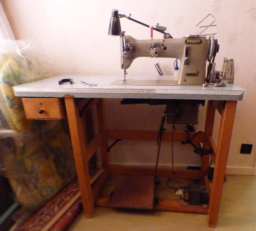 Semi industriele naaimachine  PFAFF 138, Ophalen, Gebruikt, Naaimachine, Pfaff