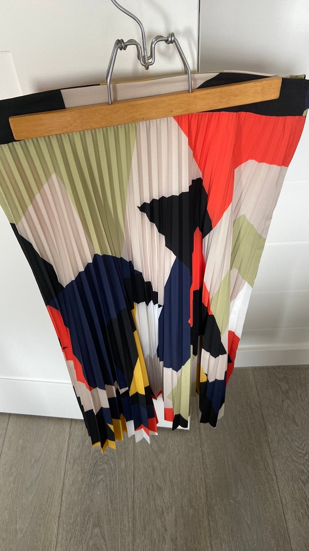 Belle jupe plissée 38, Vêtements | Femmes, Enlèvement ou Envoi, Comme neuf, Taille 38/40 (M)