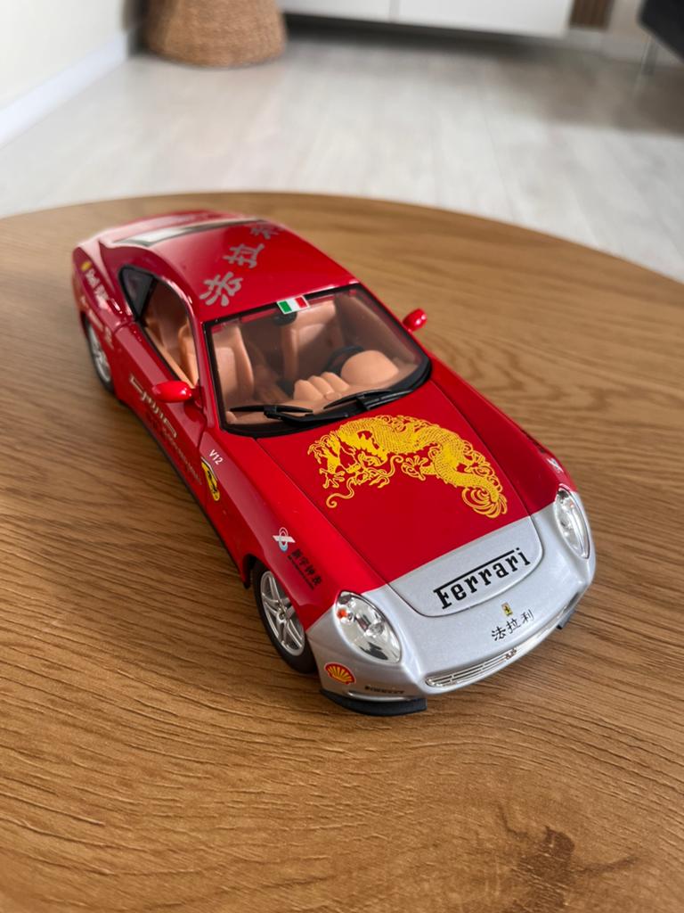 Ferrari 612 Scaglietti - 1/24, Ophalen of Verzenden, Zo goed als nieuw