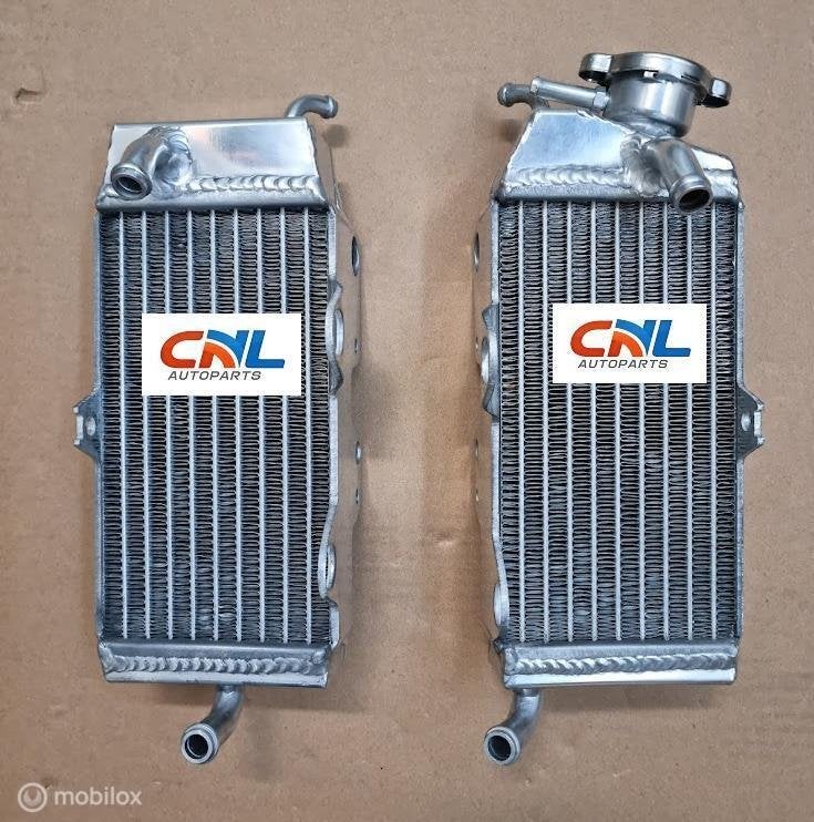 Radiateur Yamaha YZ125 YZ 125 1984 1985 84 85 2-STROKE, Neuf, Enlèvement ou Envoi